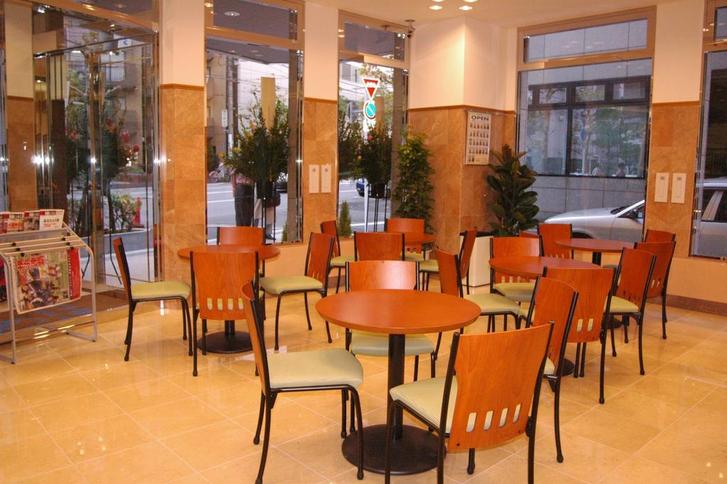 Toyoko Inn Tokyo Nihombashi Ningyocho Dış mekan fotoğraf